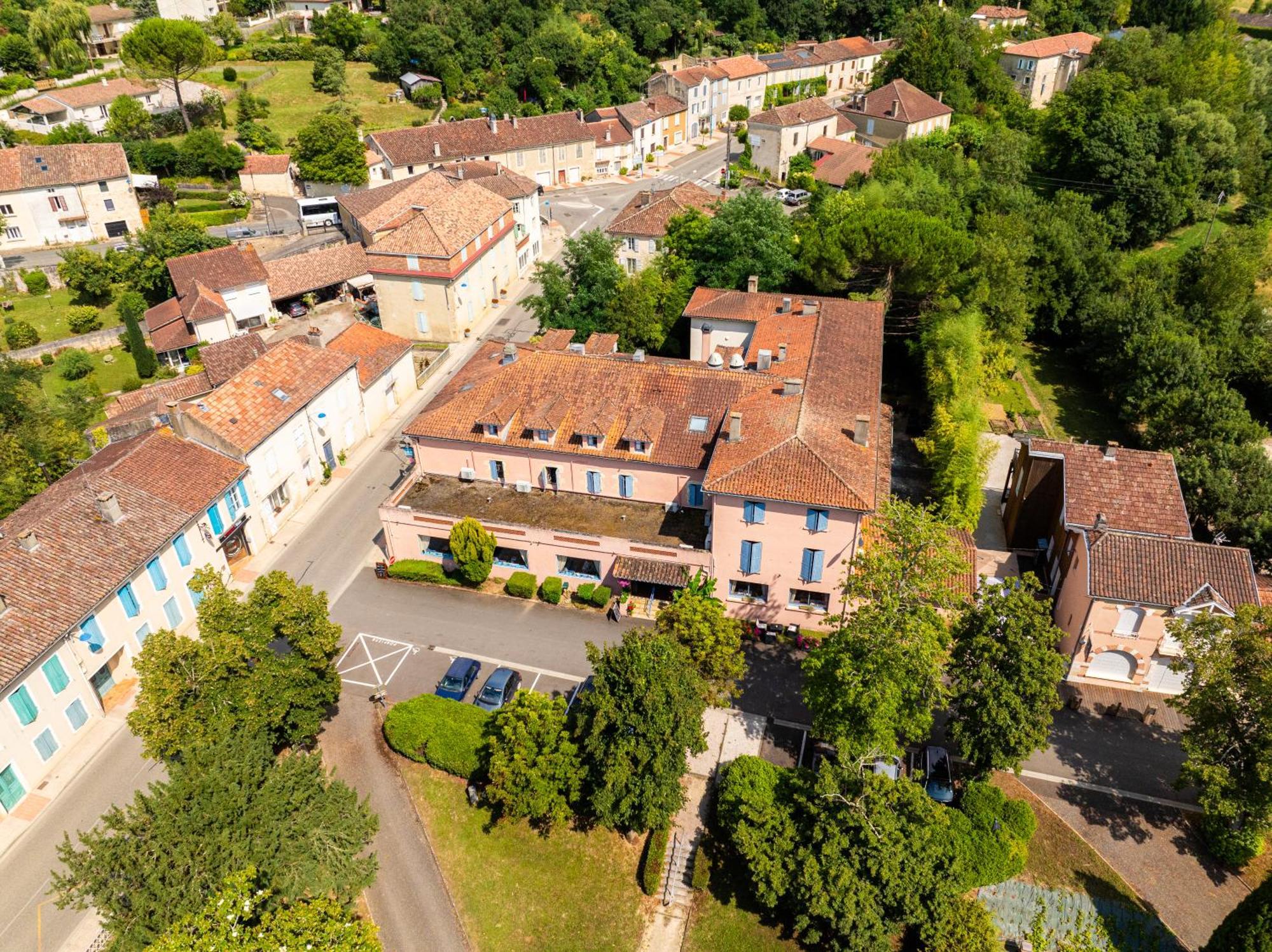 Hotel Restaurant Des Thermes Castera-Verduzan Luaran gambar