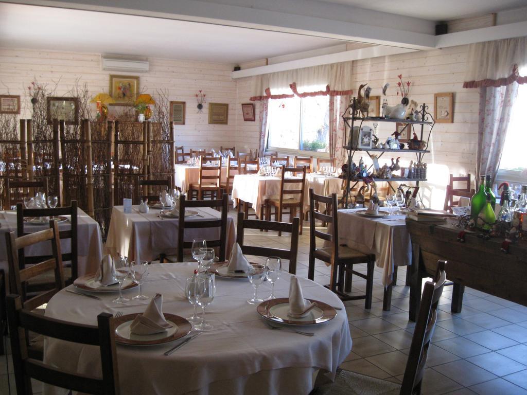 Hotel Restaurant Des Thermes Castera-Verduzan Luaran gambar