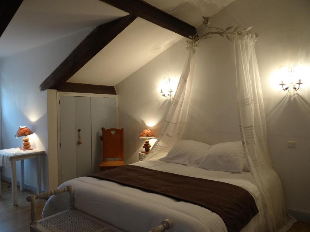 Hotel Restaurant Des Thermes Castera-Verduzan Bilik gambar