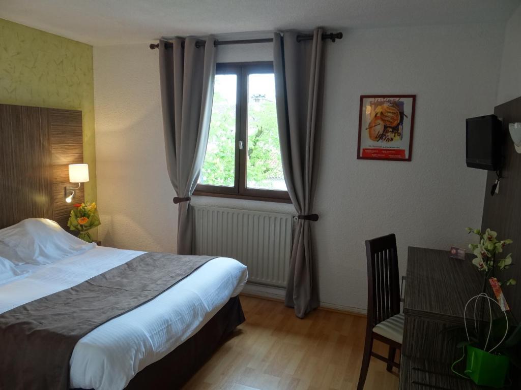 Hotel Restaurant Des Thermes Castera-Verduzan Bilik gambar